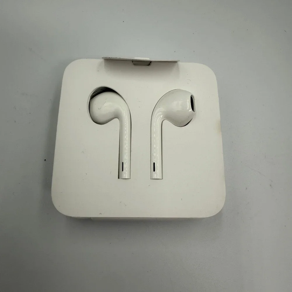 Apple EarPods Wired Headphones 3.5mm Plug with Lightning Adapter White OEM